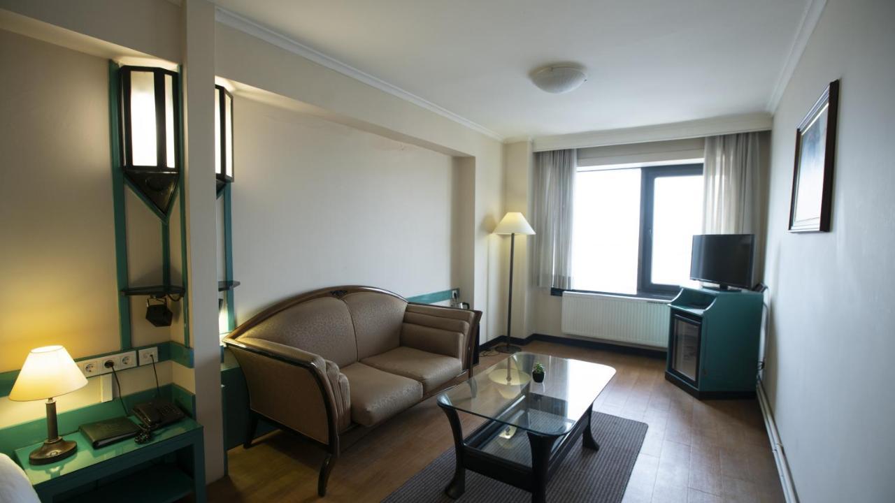 Kadikoey Rihtim Hotel Istanbul Exterior photo
