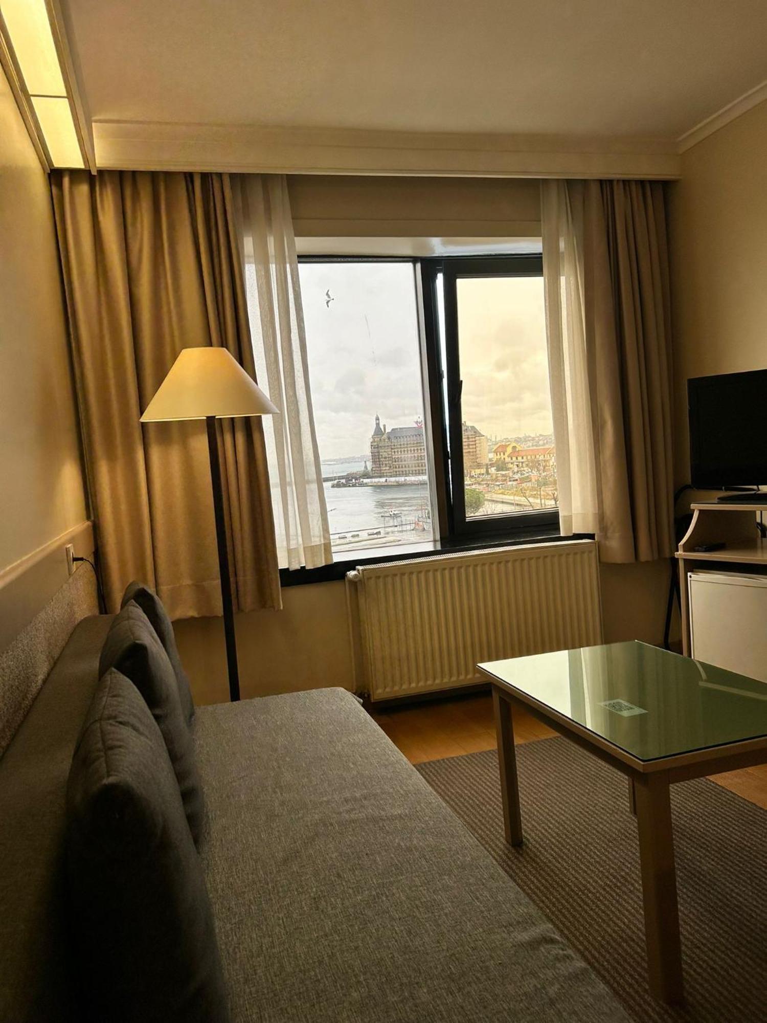 Kadikoey Rihtim Hotel Istanbul Exterior photo