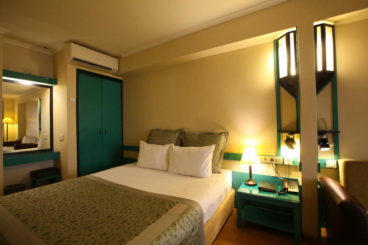 Kadikoey Rihtim Hotel Istanbul Exterior photo